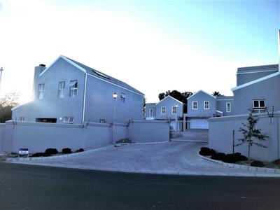 House For Rent in Bergsig, Durbanville